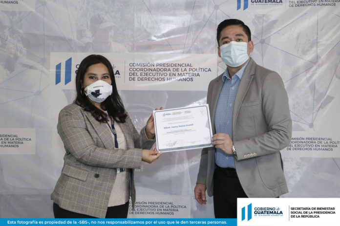 Graduación Curso Derechos Humanos de la Niñez y Adolescencia 19